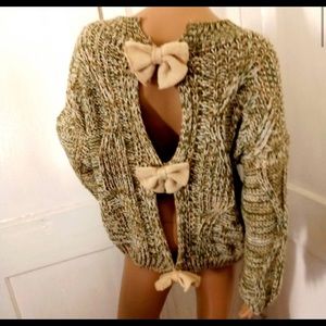 POL chunky sweater (green white & gold) open back with bows